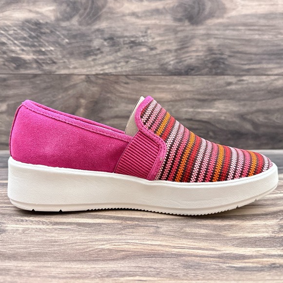 NIB Clarks Layton Petal 8.5W WIDE Slip On Comfort Sneakers fuchsia Pink - Picture 7 of 12